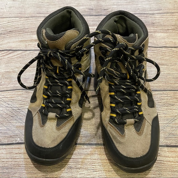 DENALI Brown Hiking Shoes - Picture 2 of 10